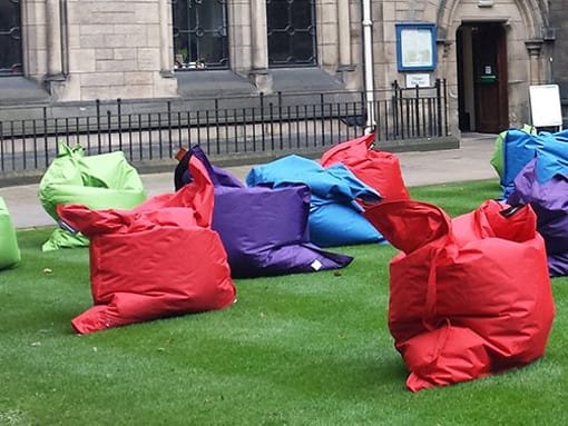 EVENT FURNITURE 20 Bean Bags Buttopn