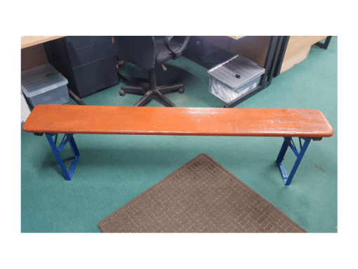 EVENT FURNITURE 12 Bench Button 2